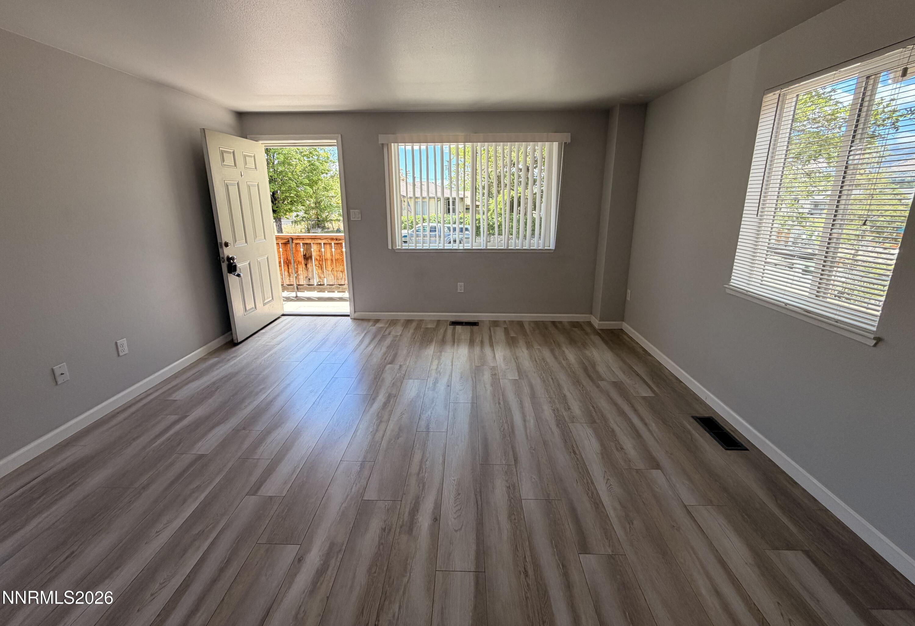 319 Thoma Street, Unit A Reno, NV 89502 - Photo 5 of 21 2026-06-28 11.45.12