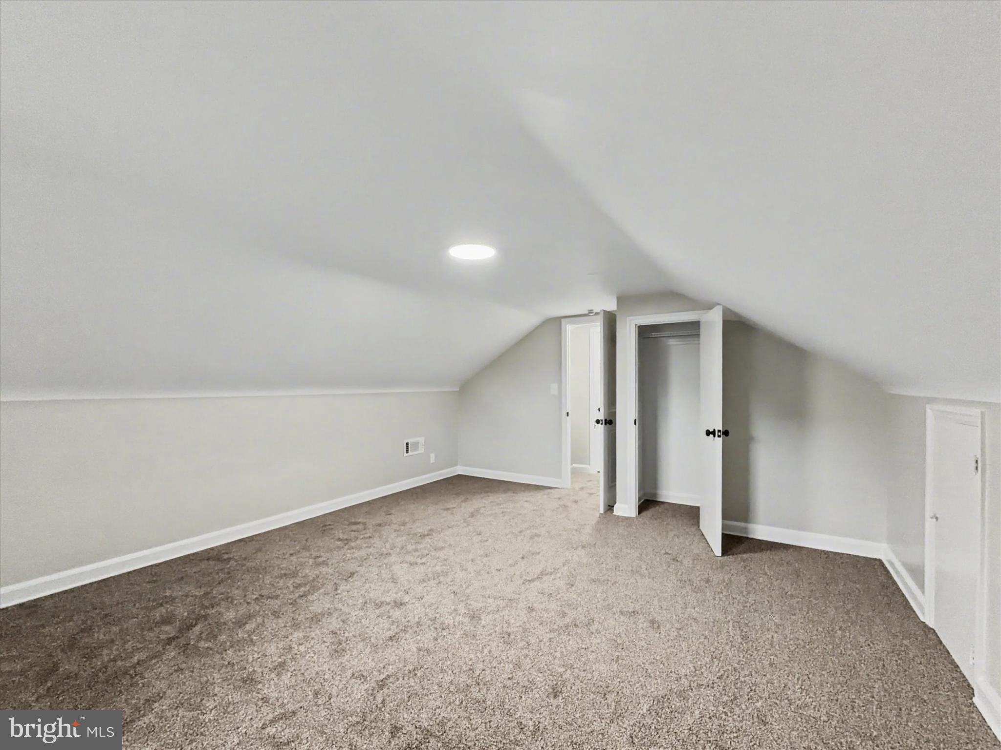 2196 South Queen Street York, PA 17402 - Photo 16 of 28