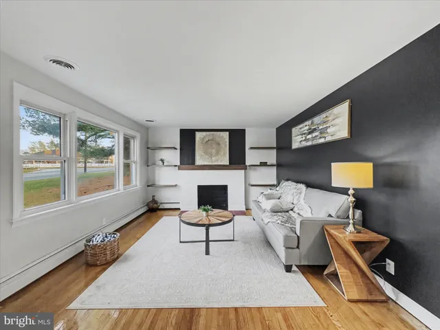 $299,900 | 2196 South Queen Street, York, PA 17402