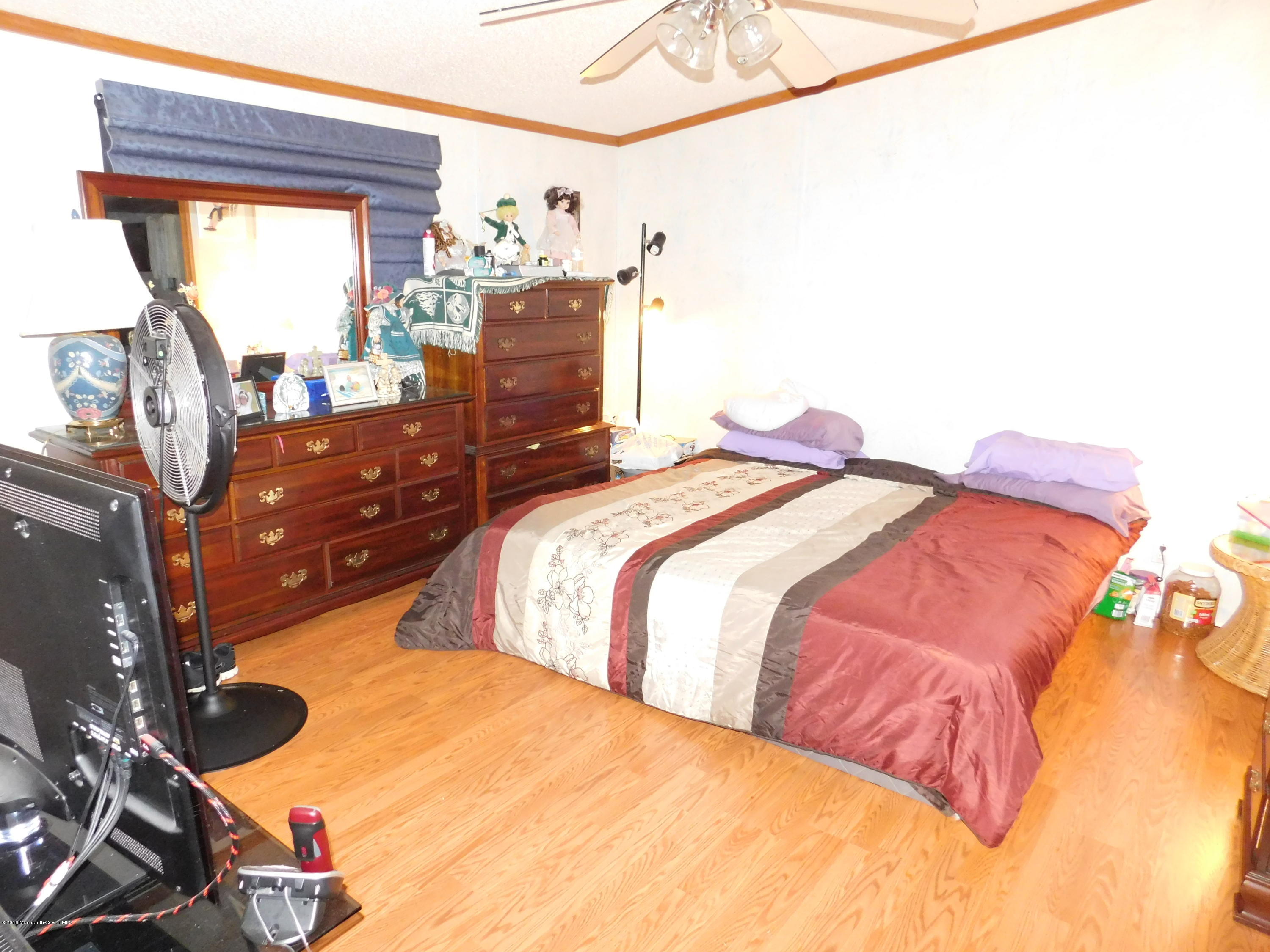 8 Ruffian Way Howell, NJ 07731 - Photo 12 of 12 DSCN1849