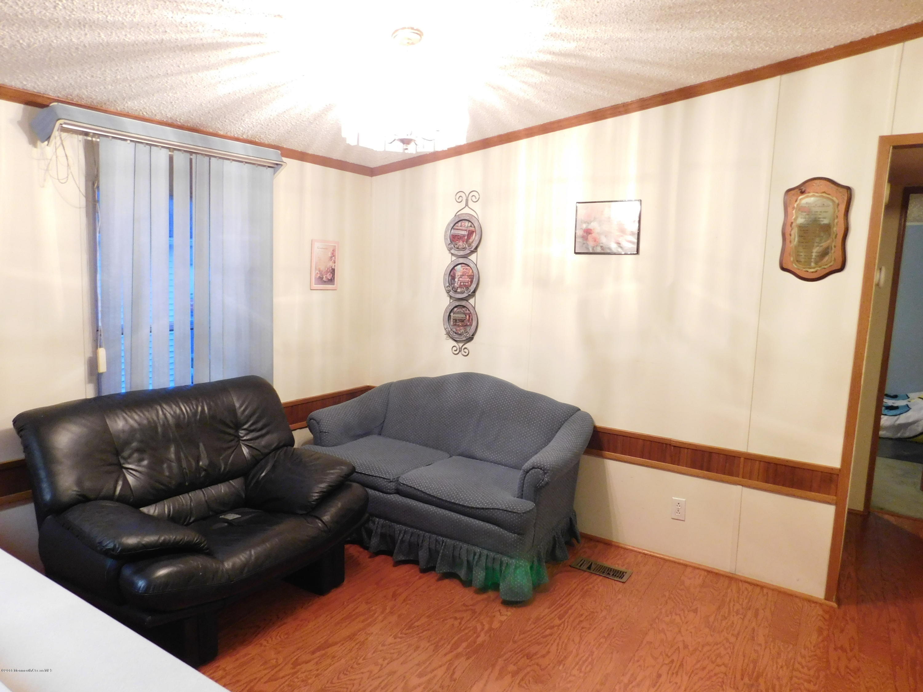 8 Ruffian Way Howell, NJ 07731 - Photo 8 of 12 DSCN1842