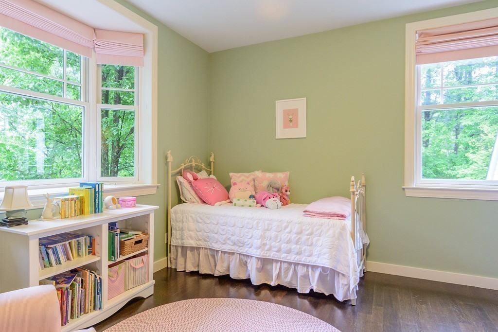 3 Summit Road Weston, MA 02493 - Photo 14 of 25