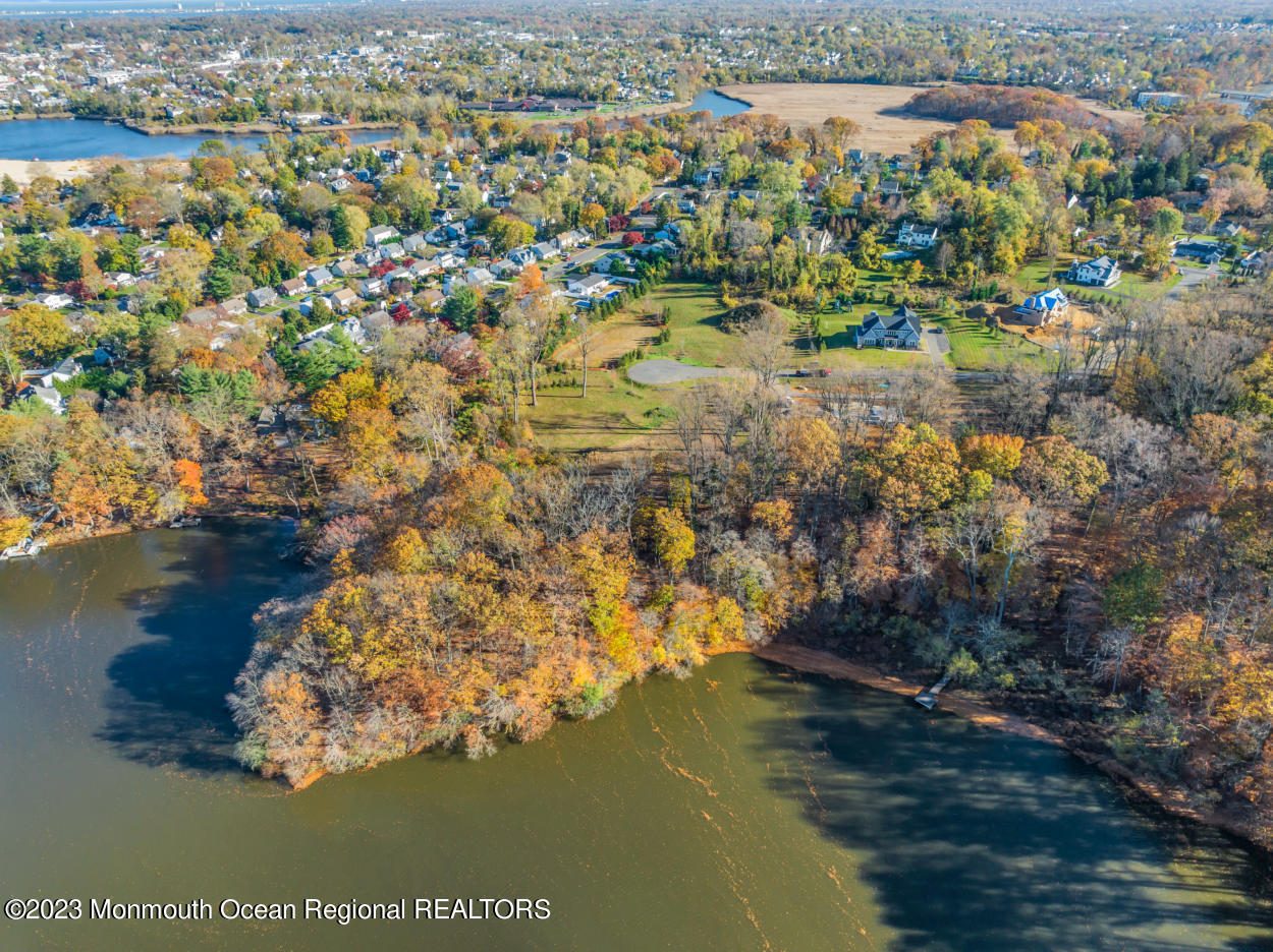 11 Buchop Lane, Unit 5 Red Bank, NJ 07701 - Photo 7 of 7 Hiddenwell lot 5 fr lake west lo res