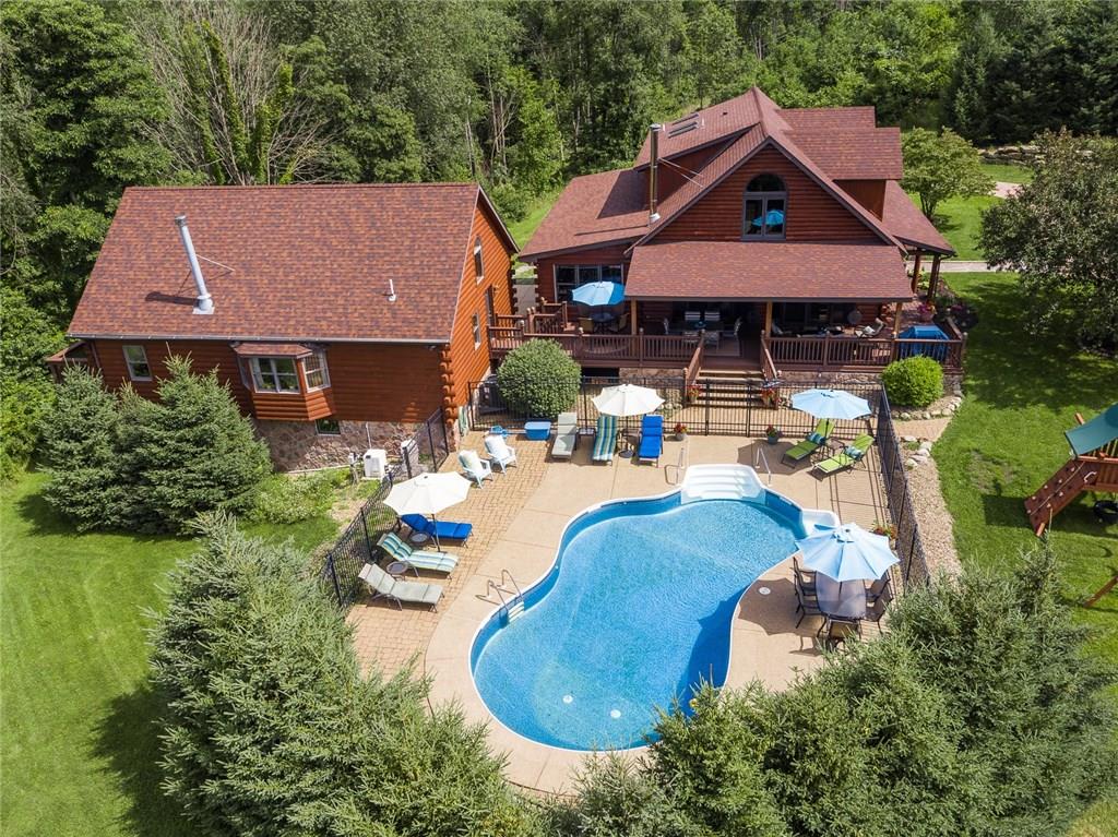 166 Colonial Drive Clinton, PA 15026 - Photo 2 of 24 Gallery Image 2