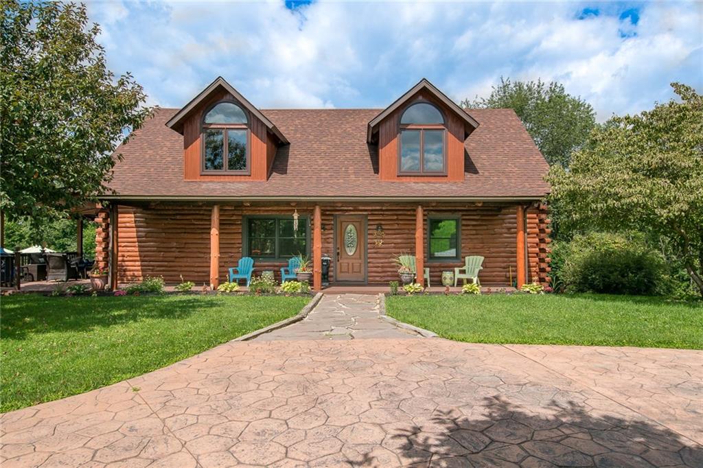 166 Colonial Drive Clinton, PA 15026 - Photo 4 of 24 Gallery Image 4
