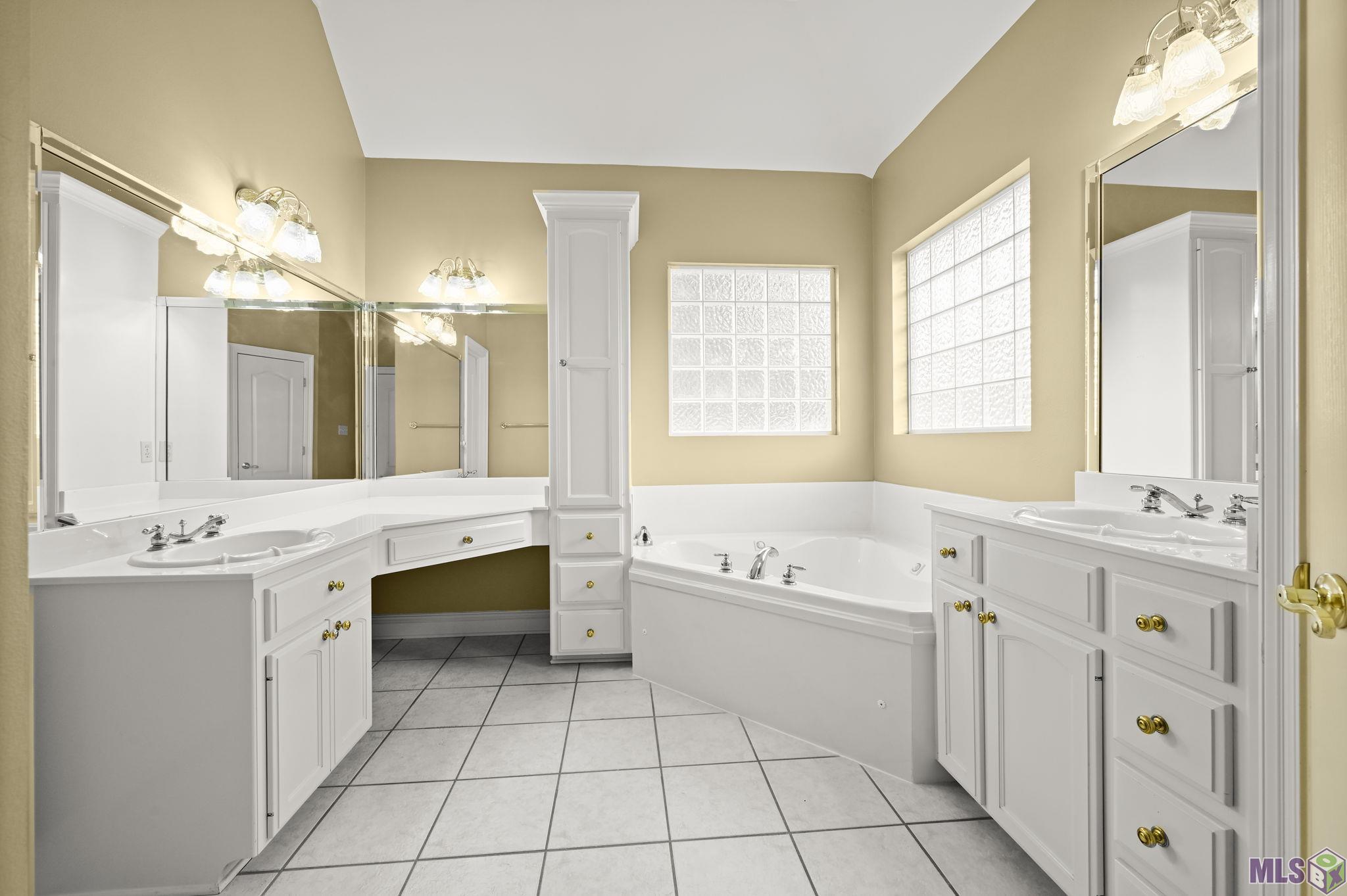 19007 Poujeaux Avenue Baton Rouge, LA 70817 - Photo 15 of 24