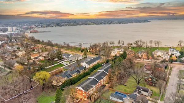 $295,000 | 1305 West Main Street, Unit 202, Lake Geneva, WI 53147