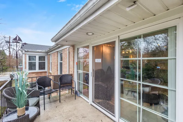 $295,000 | 1305 West Main Street, Unit 202, Lake Geneva, WI 53147