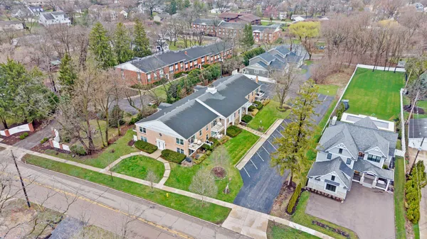 $295,000 | 1305 West Main Street, Unit 202, Lake Geneva, WI 53147