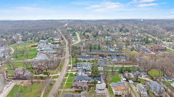 $295,000 | 1305 West Main Street, Unit 202, Lake Geneva, WI 53147