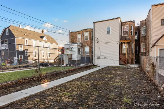 $499,000 | 5038 West Fulton Street, Chicago, IL 60644