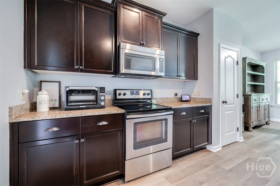 172 Green Paddock Circle Guyton, GA 31312 - Photo 10 of 39