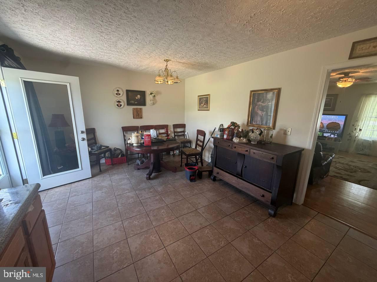 333 East Bailey Road Lewisburg, WV 24901 - Photo 24 of 57 Bright and inviting dining space.