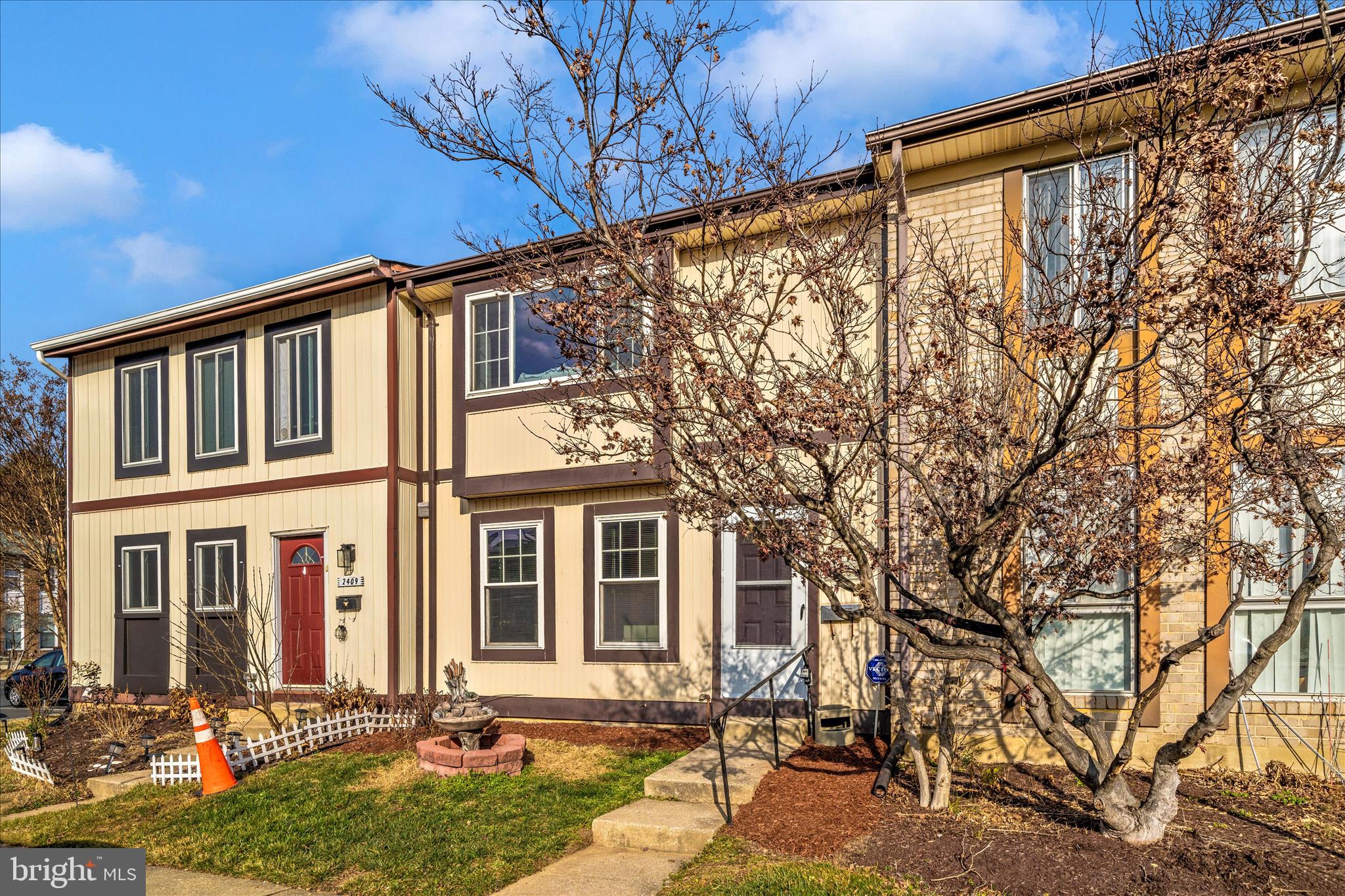 2407 Sun Valley Circle, Unit 4B Silver Spring, MD 20906 - Photo 3 of 56 Exterior Front