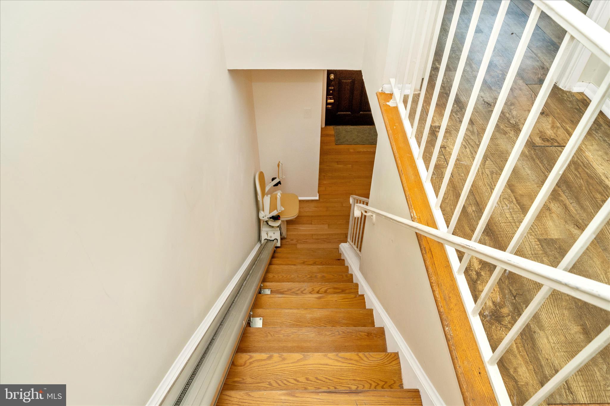 2407 Sun Valley Circle, Unit 4B Silver Spring, MD 20906 - Photo 36 of 56 Stairs
