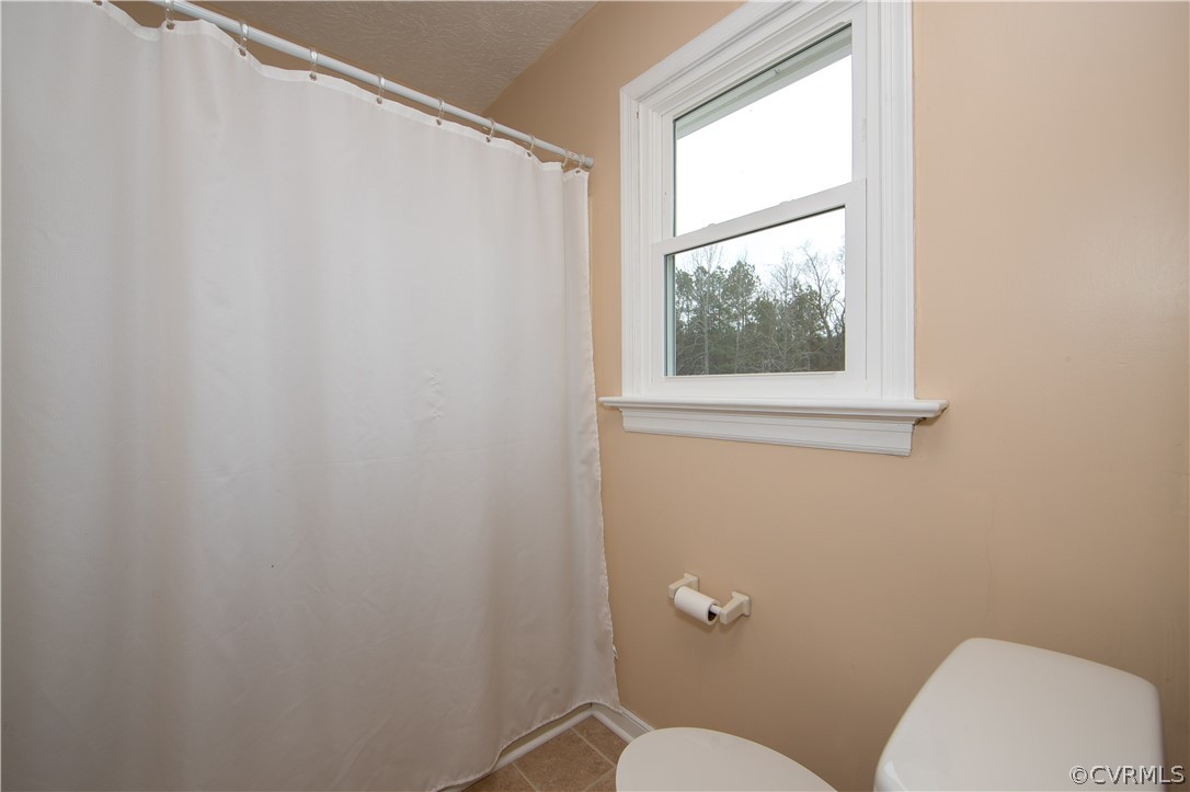 12910 Bailey Bridge Road Midlothian, VA 23112 - Photo 22 of 39 Primary BR Bathroom
