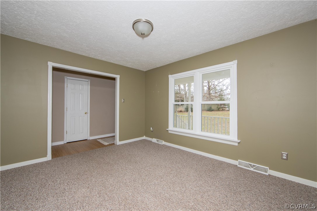 12910 Bailey Bridge Road Midlothian, VA 23112 - Photo 3 of 39 Great space for Office or Dining Room