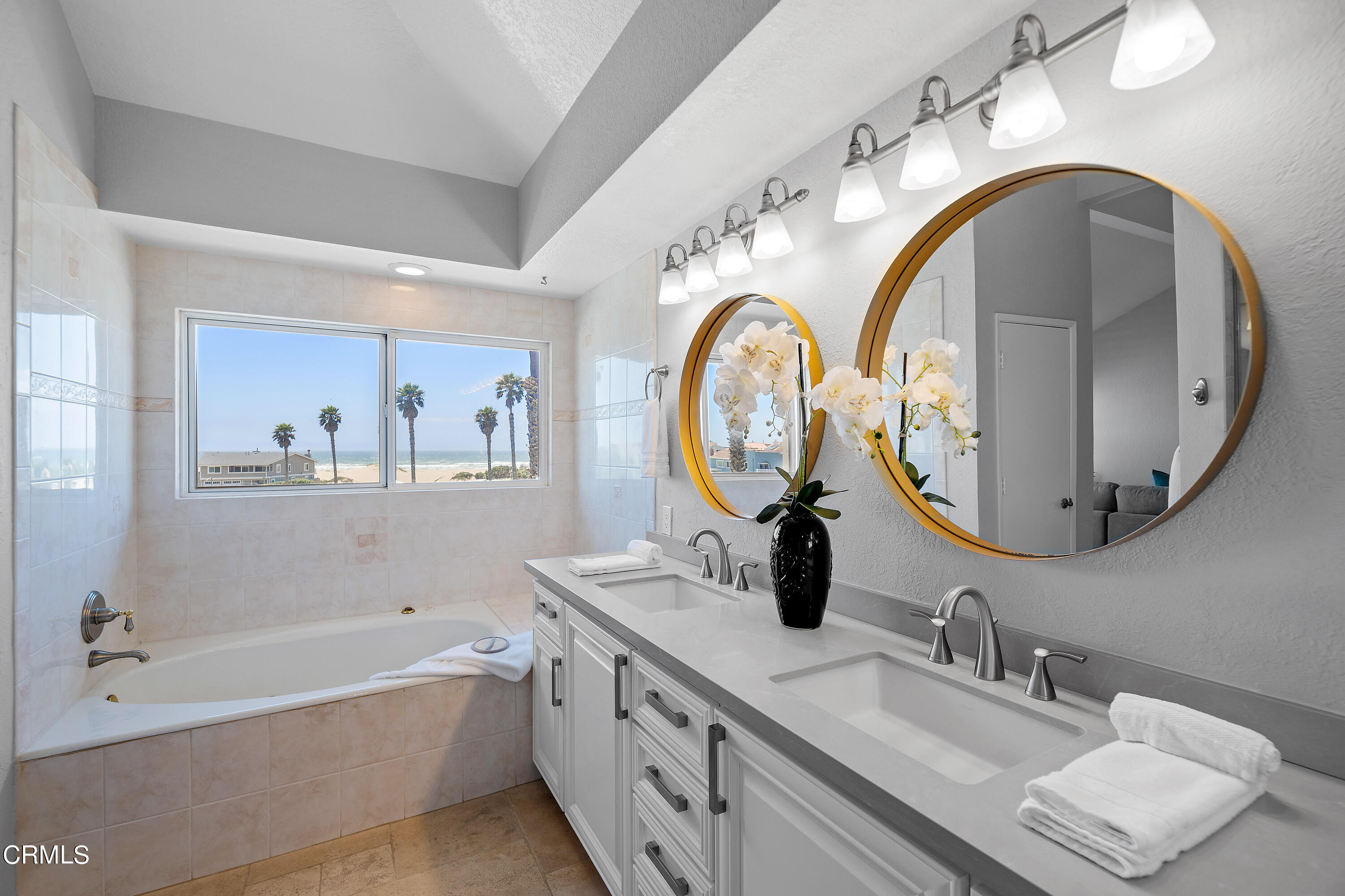 2315 Vina Del Mar Oxnard, CA 93035 - Photo 35 of 53 2315 vina Del Mar MLS-39