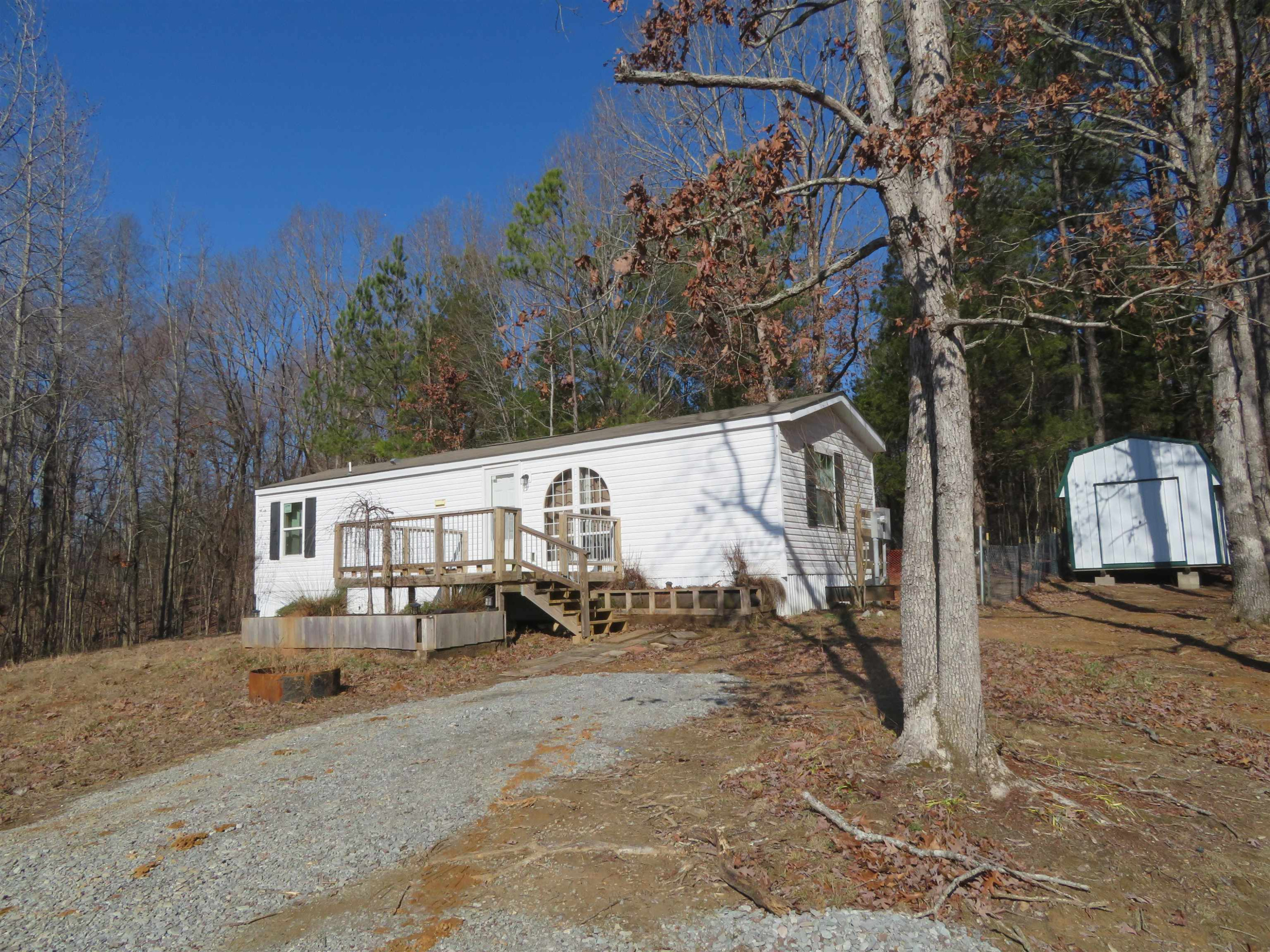 737 Potts Chapel Road Jackson, TN 38305 - Photo 26 of 31 front view of a house with a yard