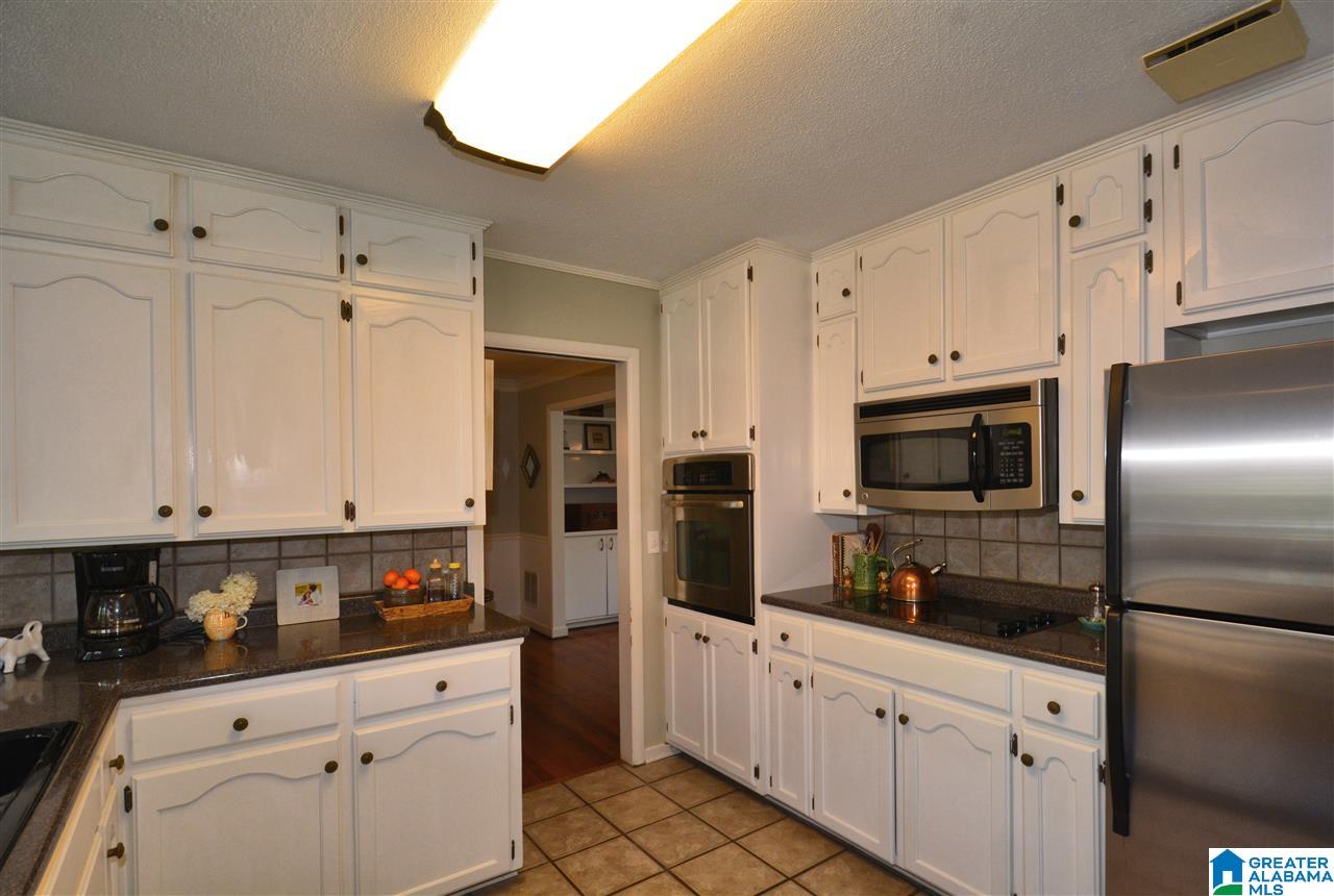 2216 Kent Way Birmingham, AL 35226 - Photo 15 of 46