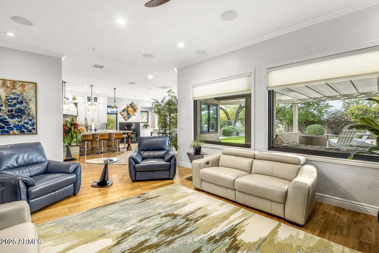 10912 East Butherus Drive Scottsdale, AZ 85255 - Photo 4 of 24 20251025025254466434000000-o