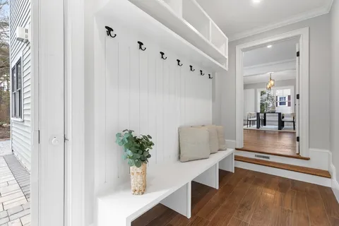 $1,899,000 | 5 Cook Road, Burlington, MA 01803