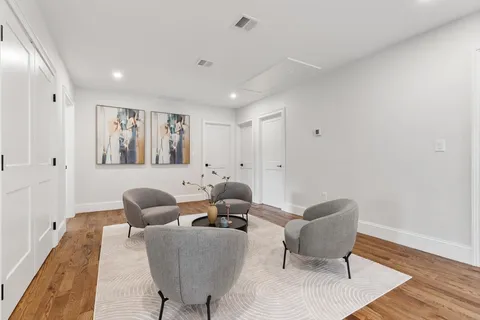 $1,899,000 | 5 Cook Road, Burlington, MA 01803