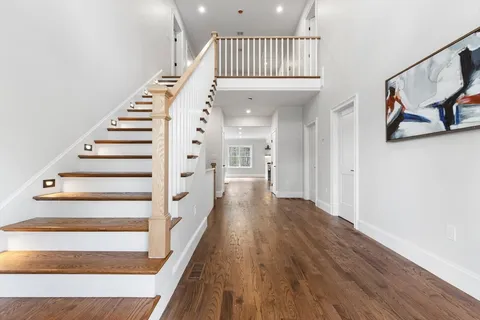 $1,899,000 | 5 Cook Road, Burlington, MA 01803