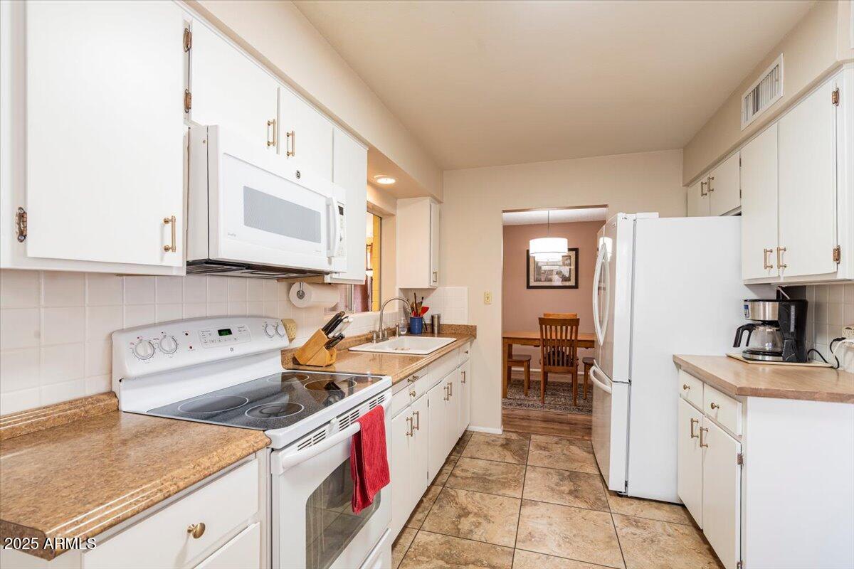 5931 Casper Road Mesa, AZ 85205 - Photo 15 of 41 15-DSC01158