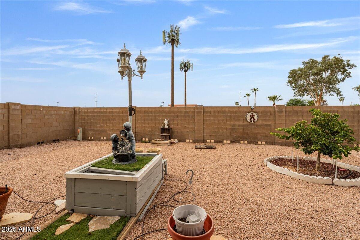 5931 Casper Road Mesa, AZ 85205 - Photo 33 of 41 33-DSC01228