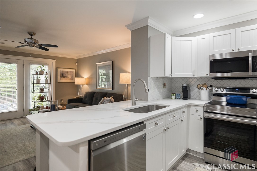 490 Barnett Shoals Road, Unit 433 Athens, GA 30605 - Photo 10 of 22 Gallery Image 10
