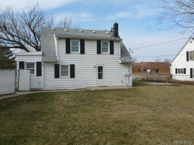 1812 John R Road Troy, MI 48083 - Photo 18 of 20