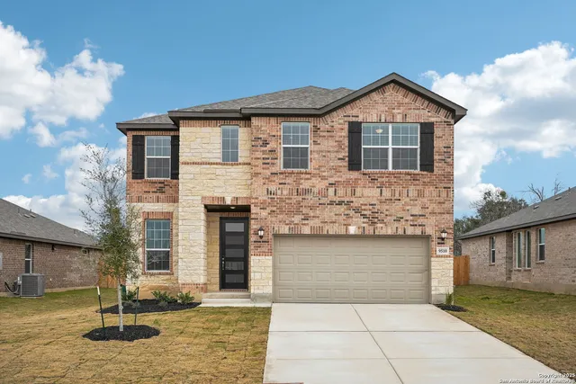$431,940 | 9510 Quail Crst Drive, Schertz, TX 78154
