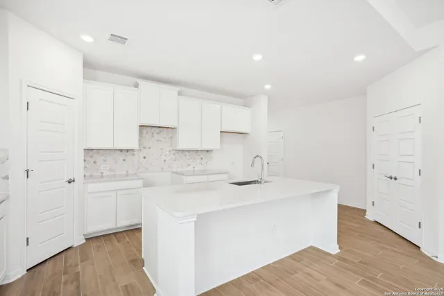 $431,940 | 9510 Quail Crst Drive, Schertz, TX 78154