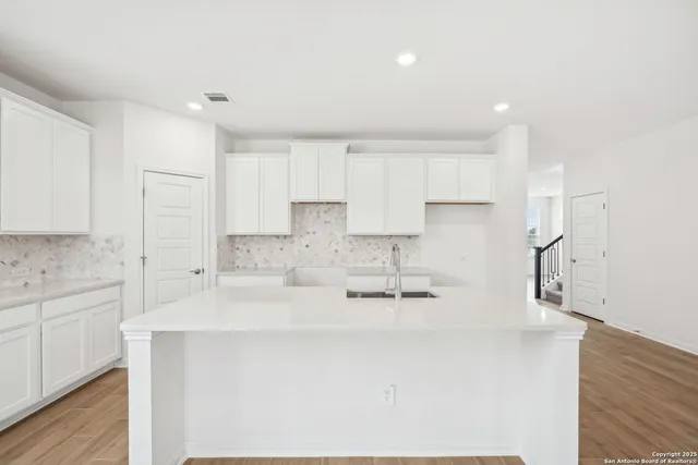 $431,940 | 9510 Quail Crst Drive, Schertz, TX 78154