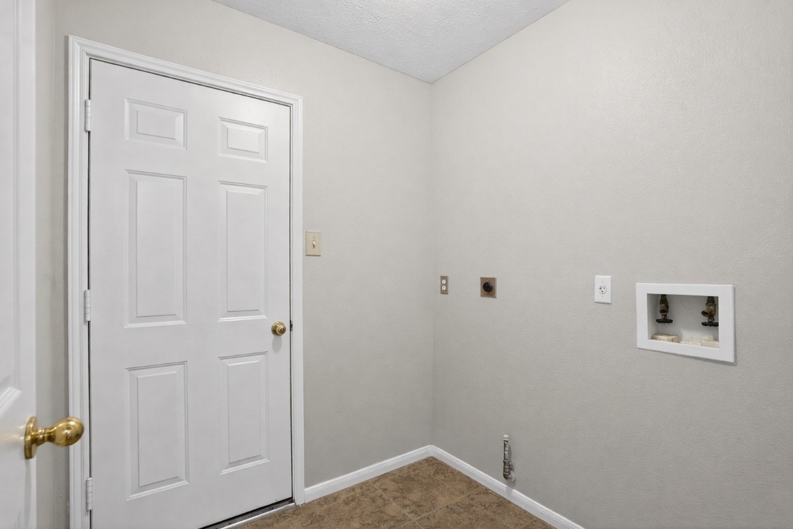 18622 Timbers Drive Humble, TX 77346 - Photo 29 of 34 a view of empty room
