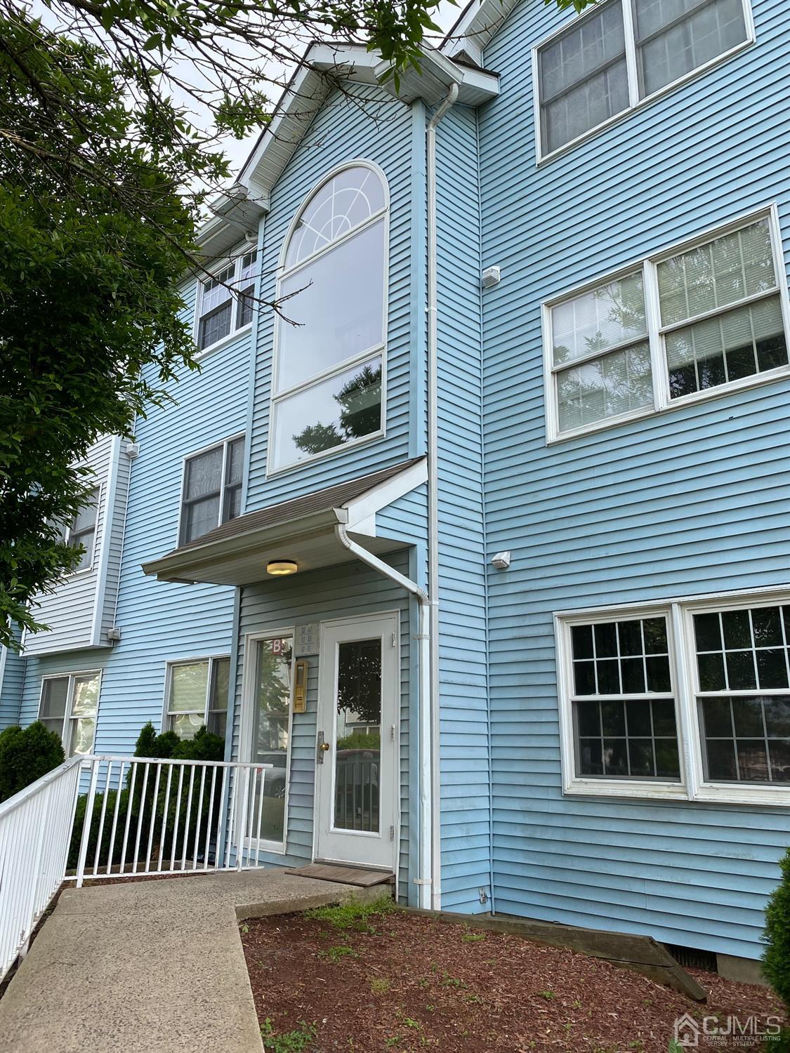 333 Edpas Road New Brunswick, NJ 08901 - Photo 2 of 24 a view of a house with a yard