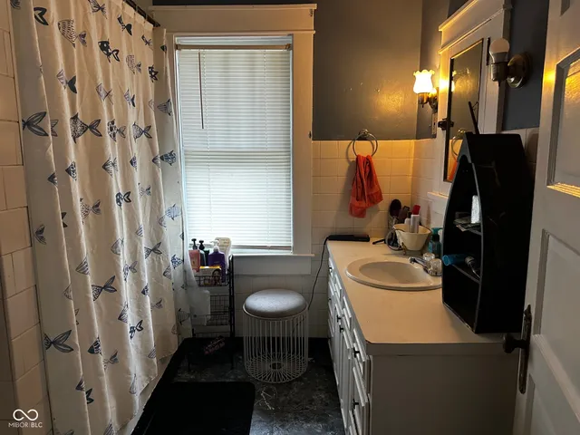 $239,900 | 456 West Hillside Avenue, Spencer, IN 47460