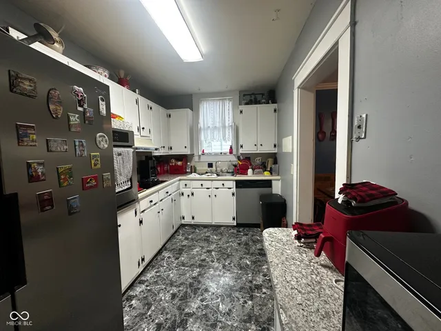 $239,900 | 456 West Hillside Avenue, Spencer, IN 47460