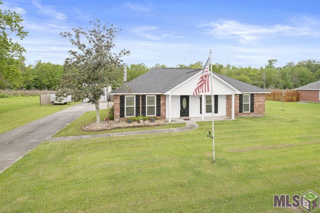 10083 Lake Ridge Avenue Gonzales, LA 70737 - Photo 3 of 27