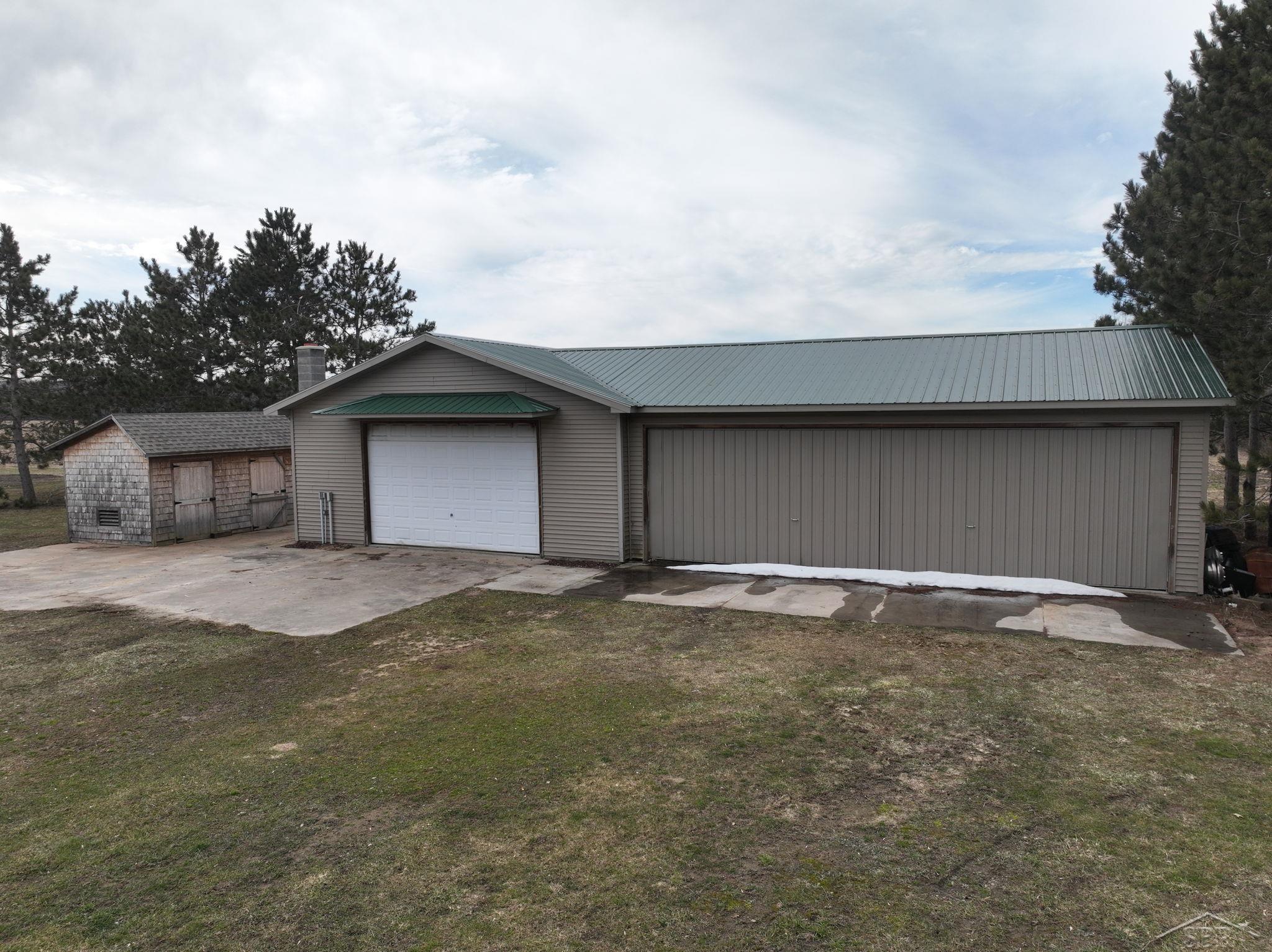 5258 South Steel Road Merrill, MI 48637 - Photo 32 of 48 50133448-0d17caf9-d492-4bcc-877d-bde89b33f69b.JPG