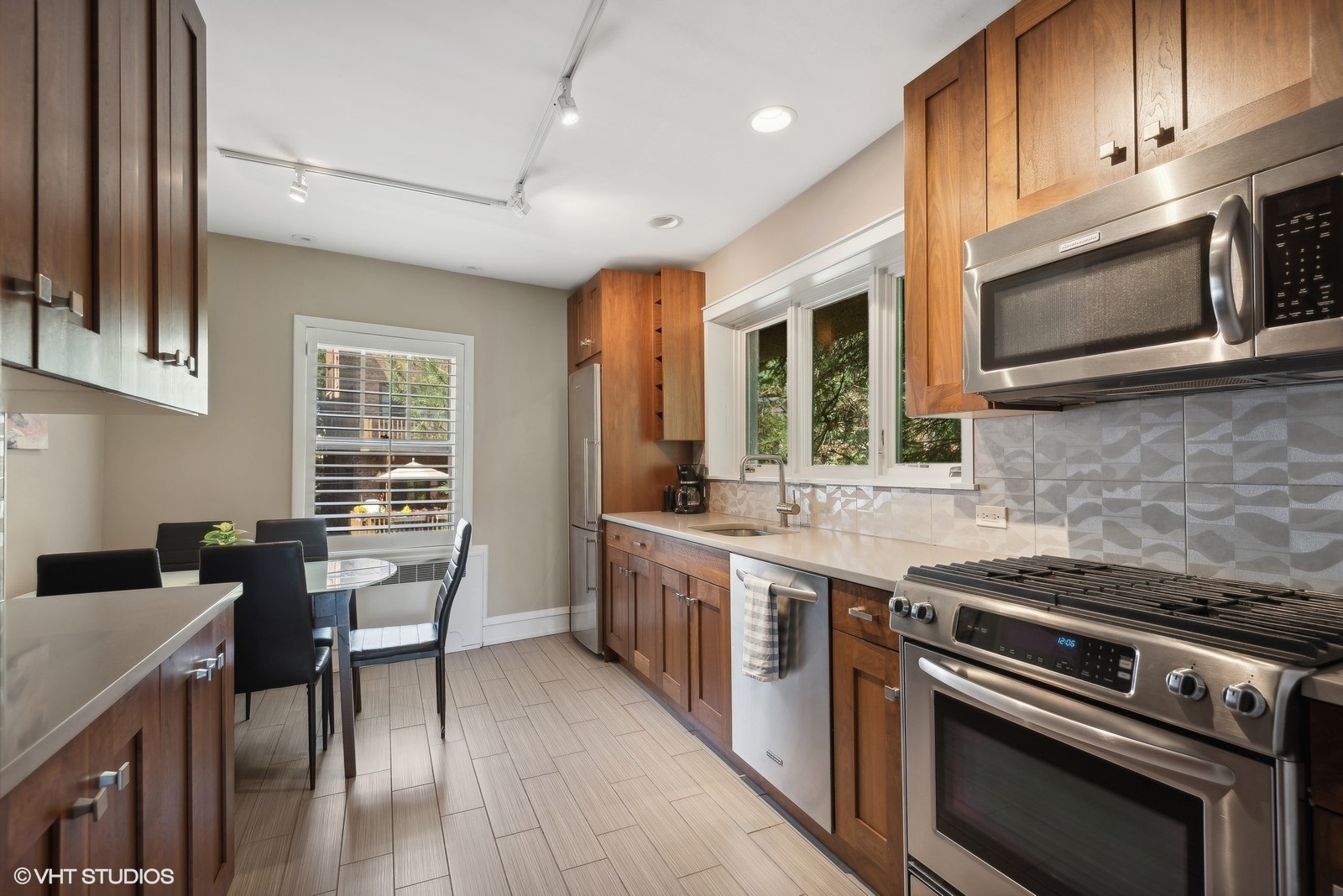 824 Sheridan Road Evanston, IL 60202 - Photo 57 of 67