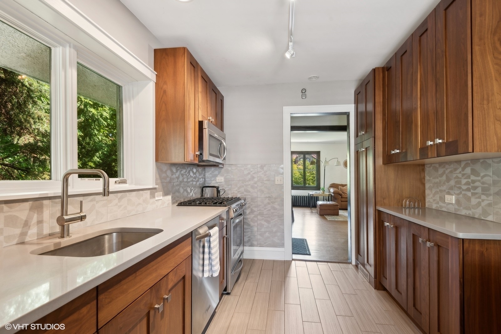 824 Sheridan Road Evanston, IL 60202 - Photo 58 of 67