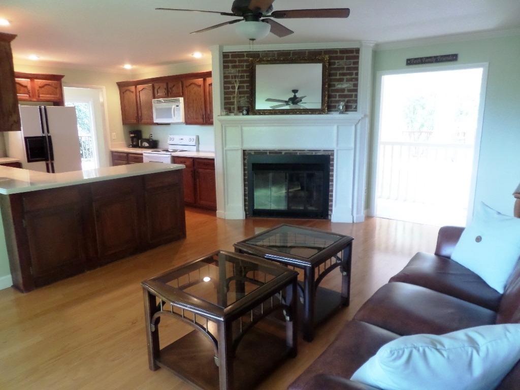 1137 West Outer Drive Oak Ridge, TN 37830 - Photo 7 of 31 family2