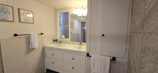 $175,900 | 1850 Hess Drive, Holiday, FL 34691