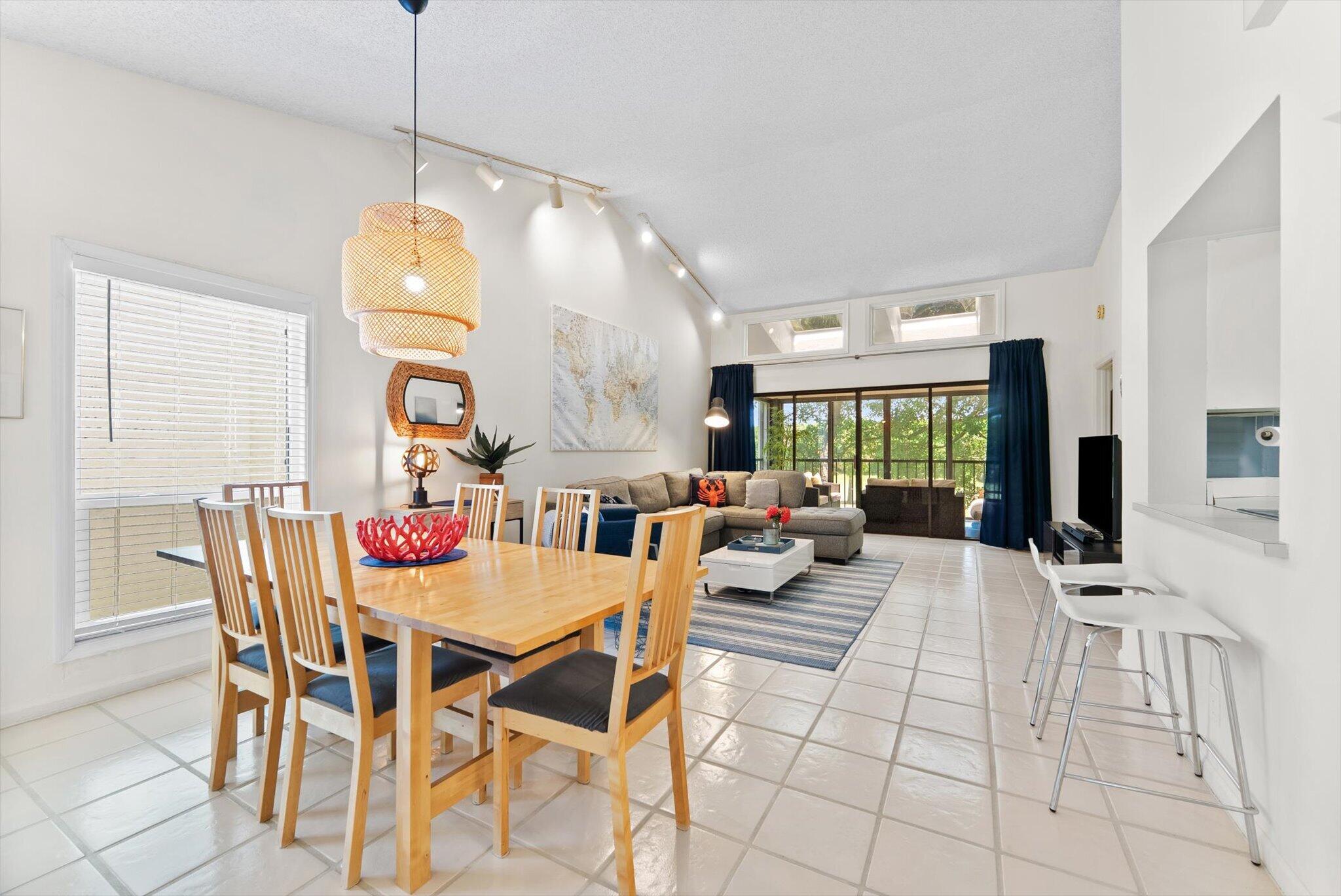 7884 Seville Place, Unit 1302 Boca Raton, FL 33433 - Photo 4 of 34 Dining Room