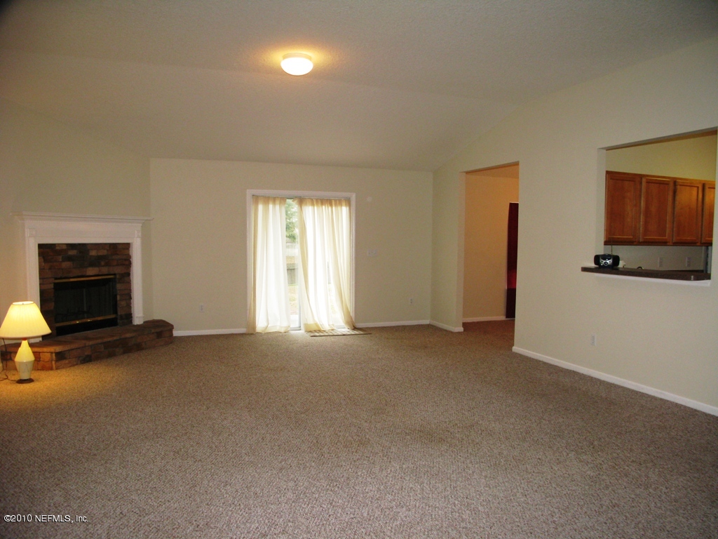 846 Pine Moss Road Jacksonville, FL 32218 - Photo 20 of 29 Family Room