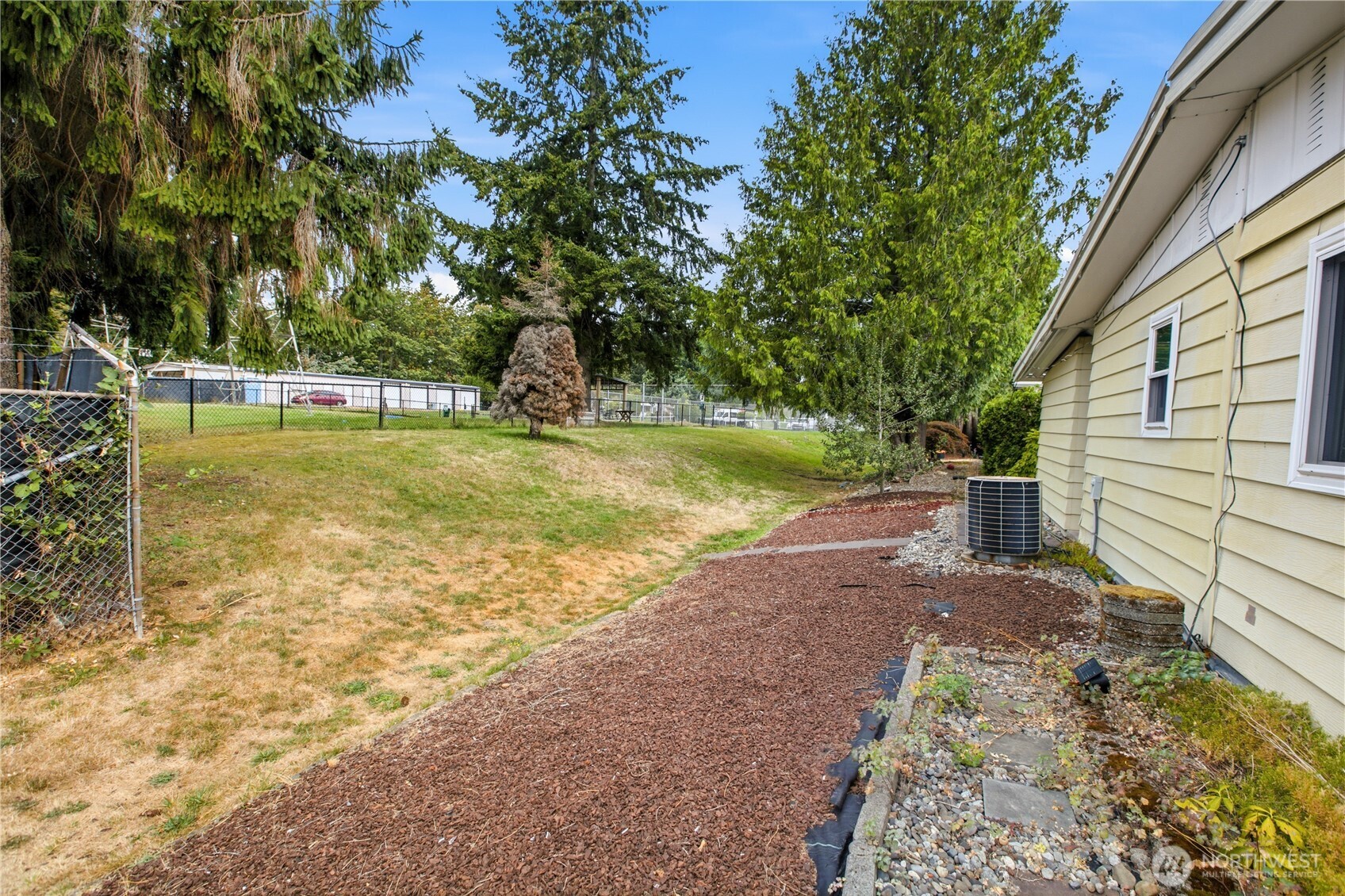 201 Union Avenue Southeast, Unit 22 Renton, WA 98059 - Photo 22 of 29 Gallery Image 22