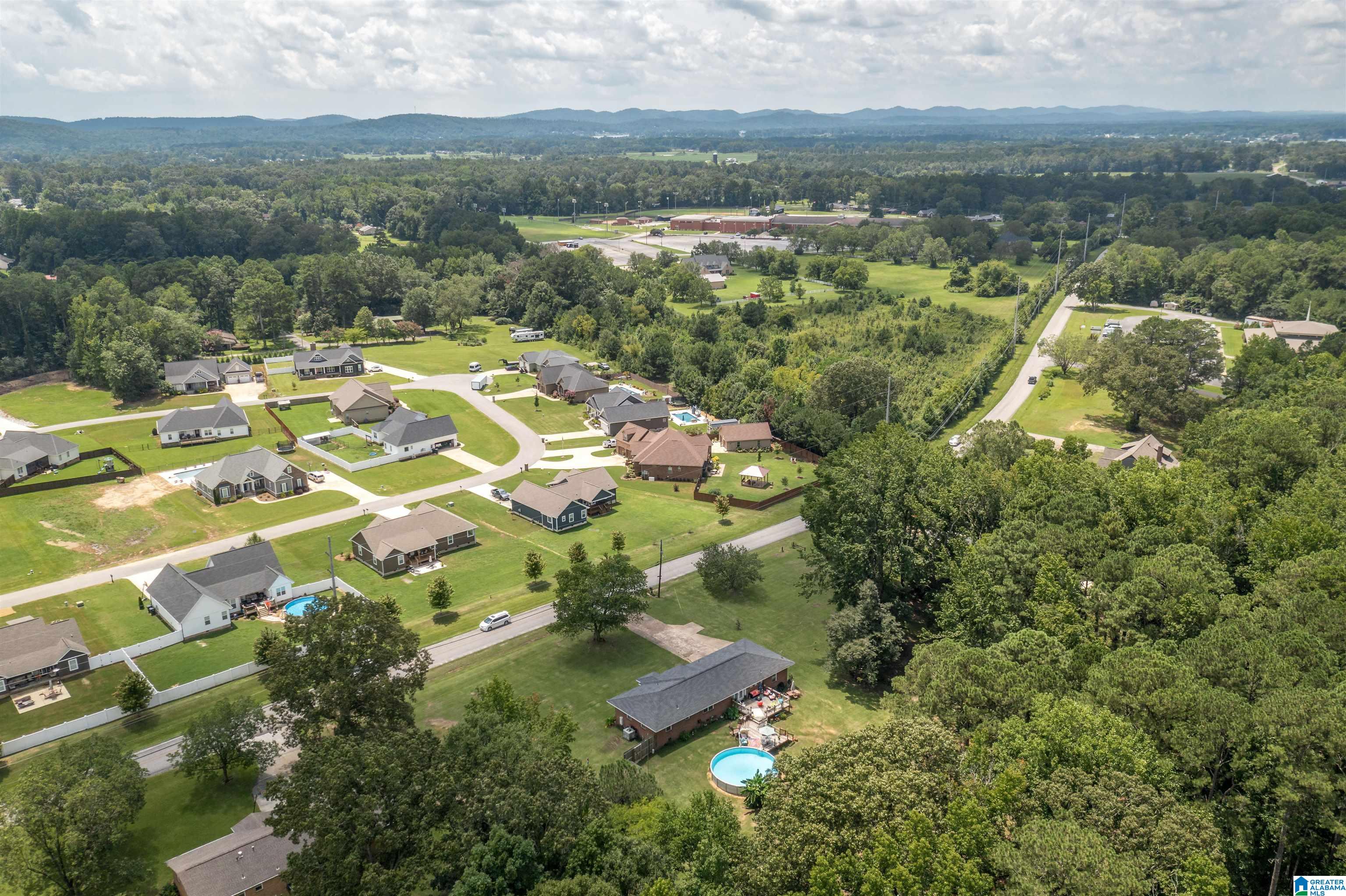 2590 Cedar Bend Road North Gadsden, AL 35907 - Photo 5 of 28
