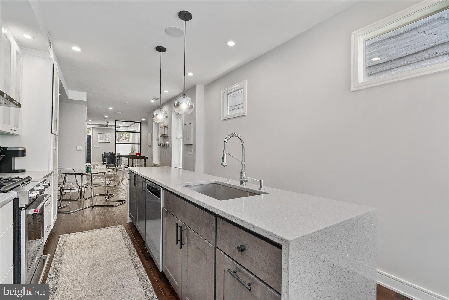 1274 Riverside Avenue Baltimore, MD 21230 - Photo 19 of 52 Kitchen With Stainless Steel Appliances